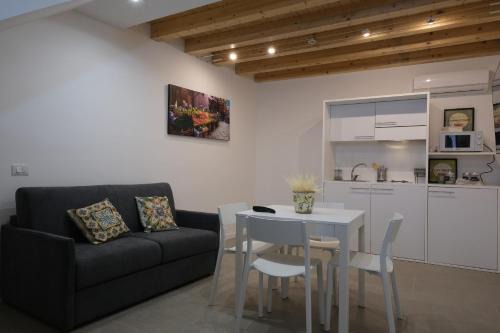 Bagheria Casa | Baaria Apartments
