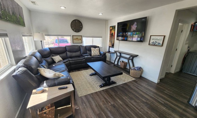 Canon City Apartamento | Babbling Brook Apartments