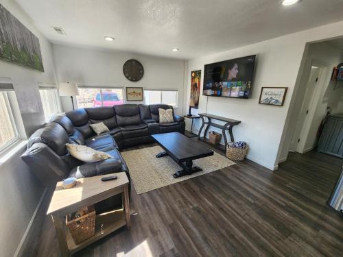 Canon City Apartamento | Babbling Brook Apartments
