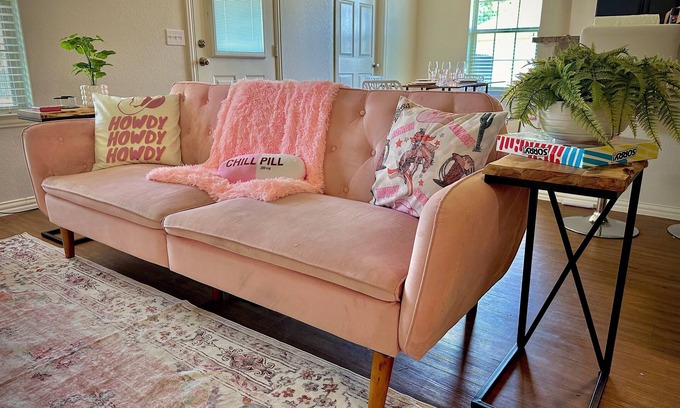 Calera Casa | Babe Cave, 2 king beds, great, quiet location, near Choctaw Casino & Lake Texoma