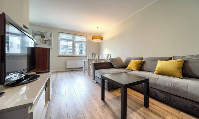 Krzyki Apartamento | Babiego Lata Spacious Apartment
