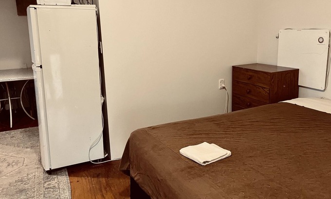 Waiotahi Casa | Bach and the Beach Home Style Accommodation in Ōpōtiki