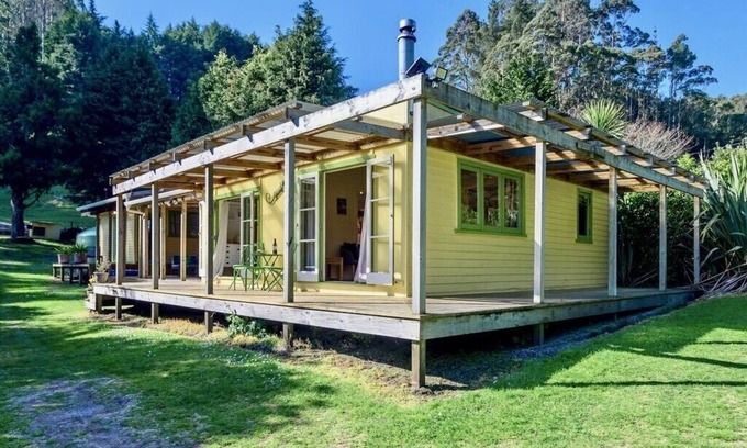 Rotoma Cabaña | Detrás de Beyond Cottage - Lake Rotoehu Holiday Home