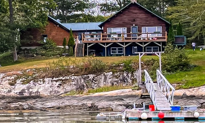 Boothbay Casa | Back River Retreat