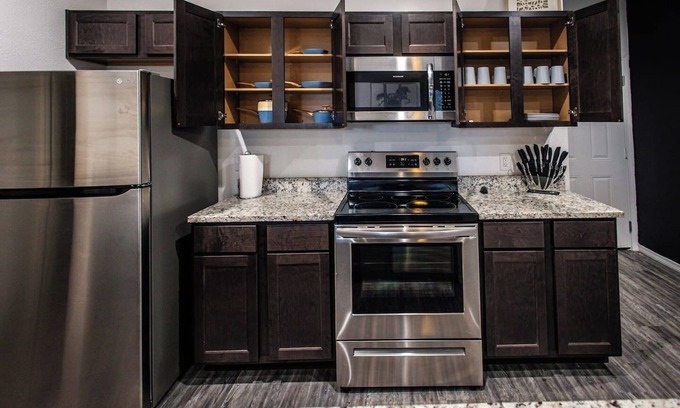 Odessa Casa | Back to Black Odessa TX