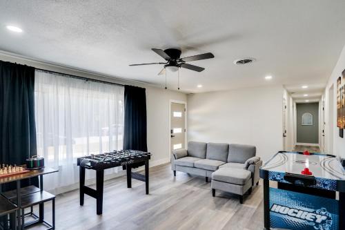 Midland Casa | Backyard and Game Room! Home in Heart of Midland