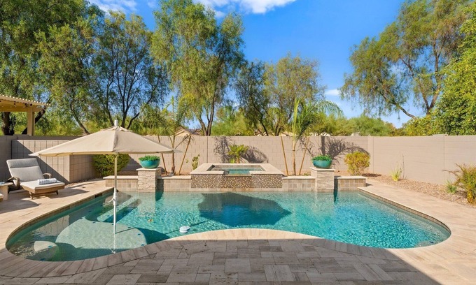 San Tan Valley Casa | Backyard Paradise w/Pool & Hot Tub : Spacious & Comfortable