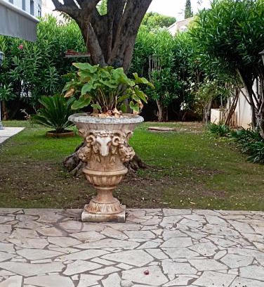Agde Apartamento | Baddha Konasana