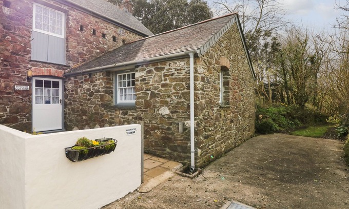 St. Martin Cabaña | Badger Cottage, MAWGAN-IN-MENEAGE