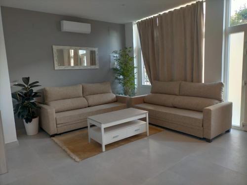 Centro histórico de Baeza Apartamento | Baeza aloja cuenta con servicios a 1 y 5 minutos