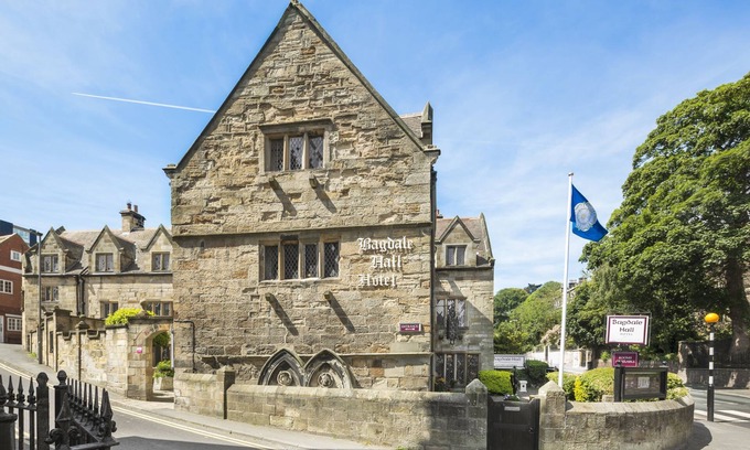 Whitby Hotel | Bagdale Hall & Annex