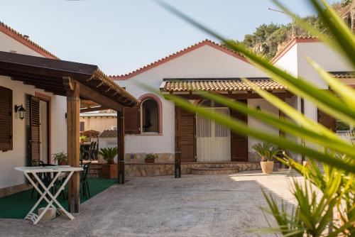 Custonaci Apartamento | Baglio Scurati Home Holidays