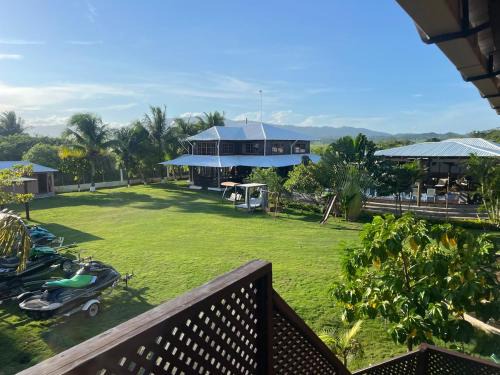 Livingston Casa | Bahía Caimán , Río dulce