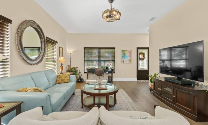 Merritt Island Casa | Bahama Breeze Retreat