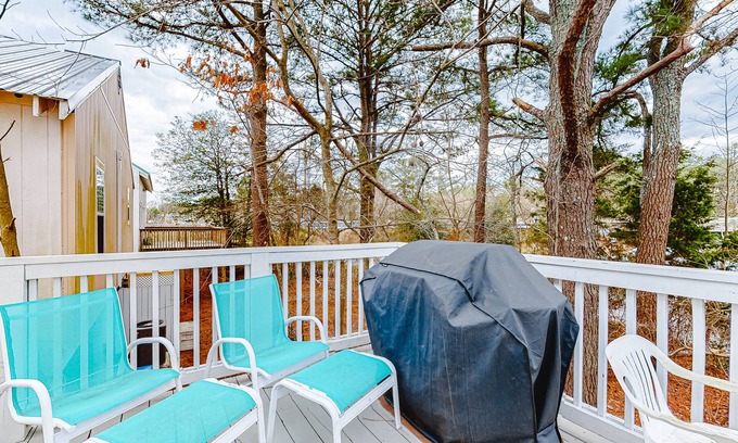 Bethany Beach Casa | Bahamas beach cottages home in great location with washer & dryer, WiFi