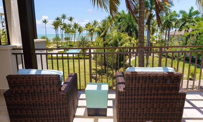 Herreras Apartamento | Bahia Beach Steps from Ocean 3BDRM- Ocean View