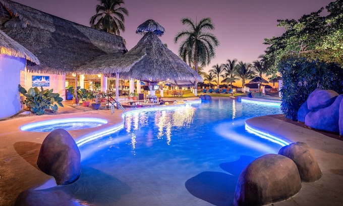 Potrero Complejo | Bahia del Sol Beach Front Boutique Hotel