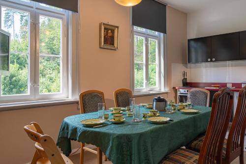 Paulinzella Apartamento | Bahnhof Paulinzella mit Sauna