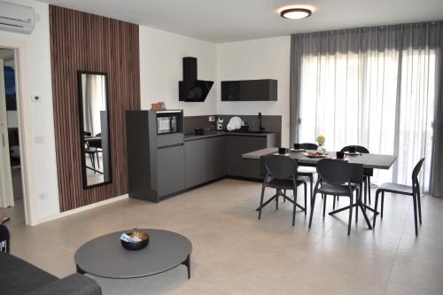 Tavernola Apartamento | Baia delle Rose Via Roma 111
