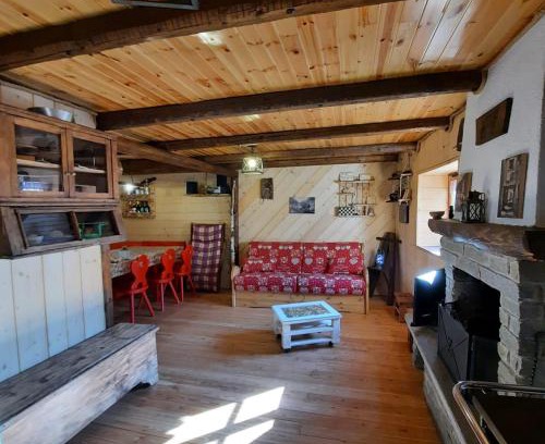 Premana Chalet De Esquí | Baita Autentica - Your Mountain Holiday