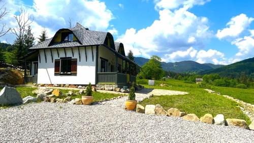 Campulung Moldovenesc Villa | Baladă de Rarău