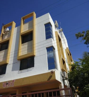 Pandharpur Cabina | Balaji Lodging