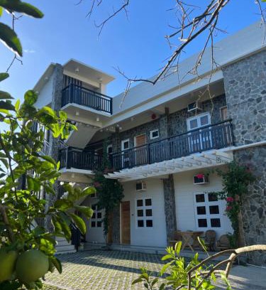 Legazpi Cama Y Desayuno | Balay na Bato