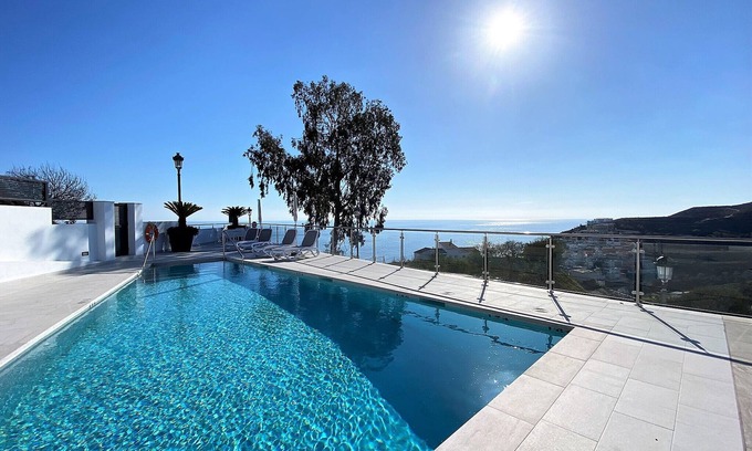 Nerja Apartamento | Balcon del Mar Seaview 113 by Casasol