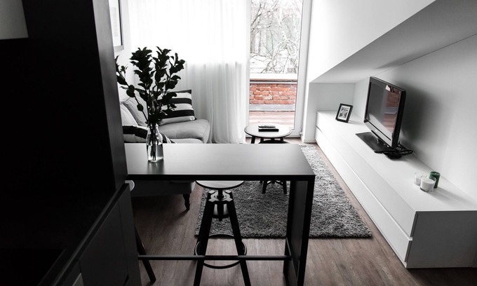 Liberty Avenue Apartamento | Apartamento con balcón en la calle principal