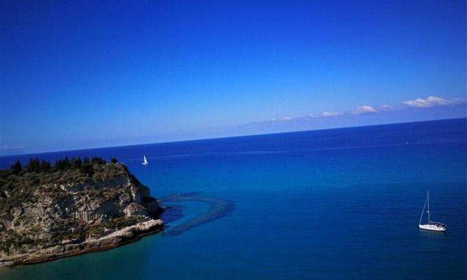Tropea Apartamento | Balcony on the Cliff Overlooking the Sea