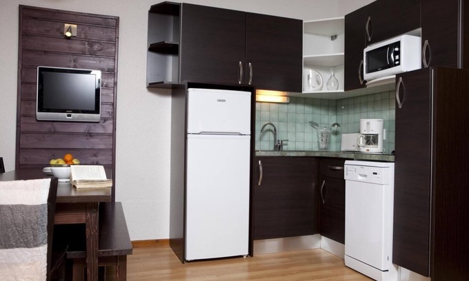 Lanslevillard Apartamento | 300m de los comercios, piscina, balcón, parking, tv, local para esquís, 35m², Val Cenis