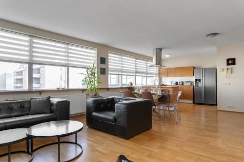 Hliðar Apartamento | Baldursbrá Apartment Hverfisgata