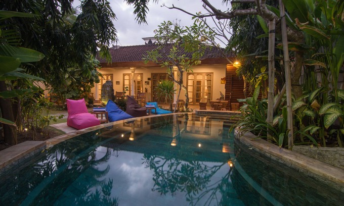 Petitenget Hotel | Bale Seminyak