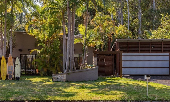 Tarbuck Bay Casa | Bali by the Bay- Coastal retreat in Tarbuck Bay