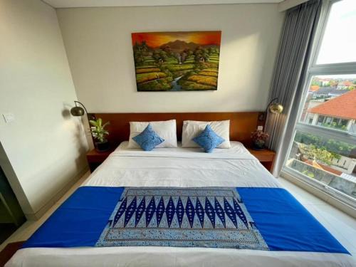 Seminyak Apartamento | Bali King Suites 503 - Studio with Mini-Kitchen, Resort-style Pool, Wi-Fi and Netflix, AC, Digital Nomad Heaven