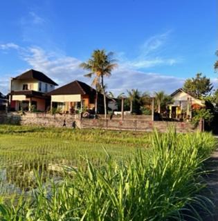 Blahbatuh Casa | Bali Traditional homestay