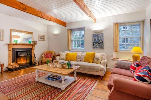 Little Petherick Casa | Ball Cottage