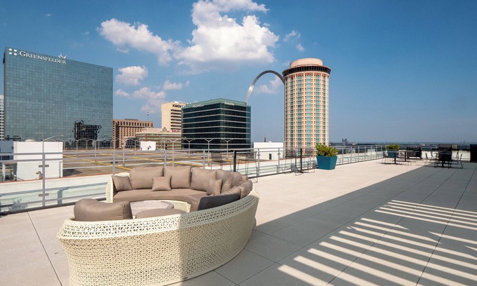 Downtown St. Louis Apartamento | Ballpark Luxury Loft Steps from Arch