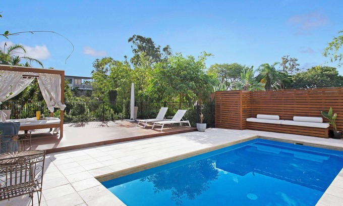 Morningside Casa | Balmoral House Retreat Pool & Spa