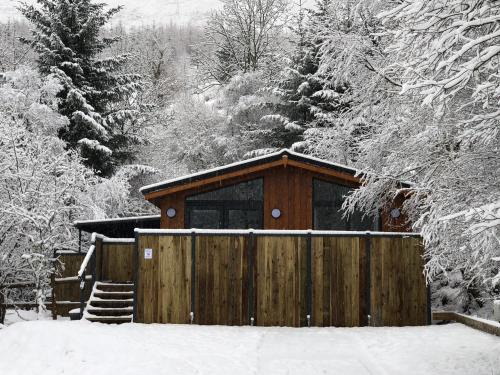 Lochearnhead Apartamento | Balquhidder Braes Holiday Park Lodges, mostly with Hot Tubs and pet friendly, EV facilities