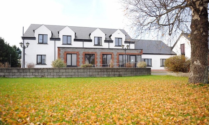 Navan Hotel | Balreask Bar, Restaurant & Guest Accommodation