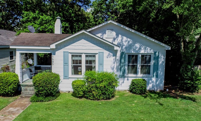 Forest Lake Casa | Bama Bungalow - Book for football season and more!