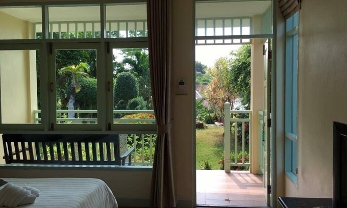 Ban Tai Casa | Bamboo House Kanchanaburi