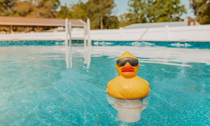 Steinhatchee Casa | Bamboo Paradise -with pool. Sleeps 10