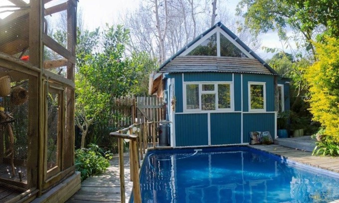 Hunter's Home Casa | Bamboo, The Guest House