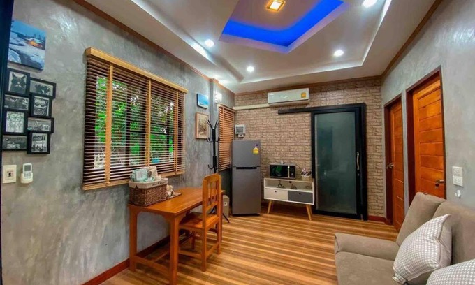 Sakon Nakhon Chalet De Esquí | Ban Aob Maiy(บ้านโอบไม้)