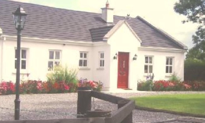 Mayour Casa | Banagher: casa / villa - Banagher