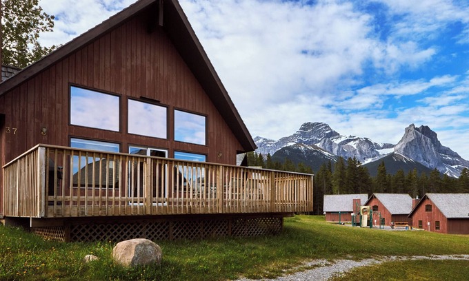 Canmore Cabina | Banff Gate Mountain Resort