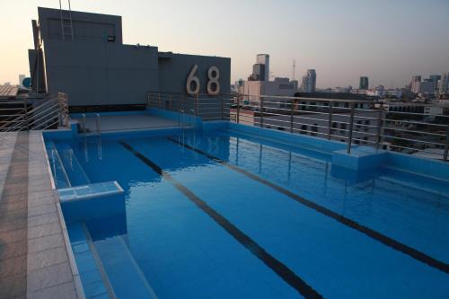 Din Daeng Hotel | Bangkok 68
