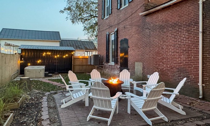 Marthasville Casa | Bank Haus - Destacado en USA Today Travel - Bodegas, Katy Trail, Se admiten perros